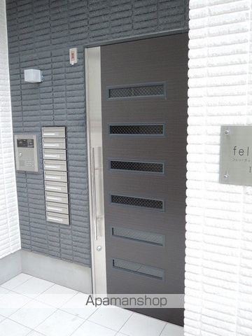 フェリーチェ東高円寺Iの玄関写真
