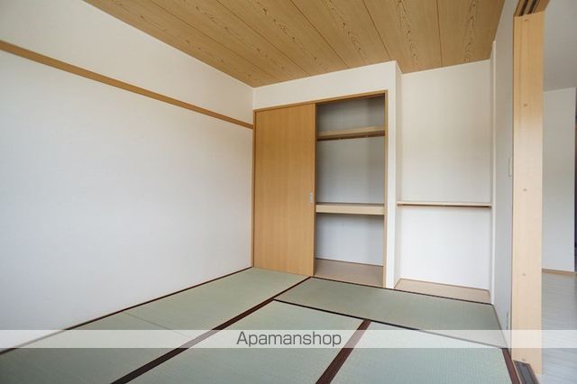 サンクコール朝和 A棟の内装写真