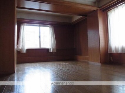 相川邸[1R/30.42m2]のリビング・居間1
