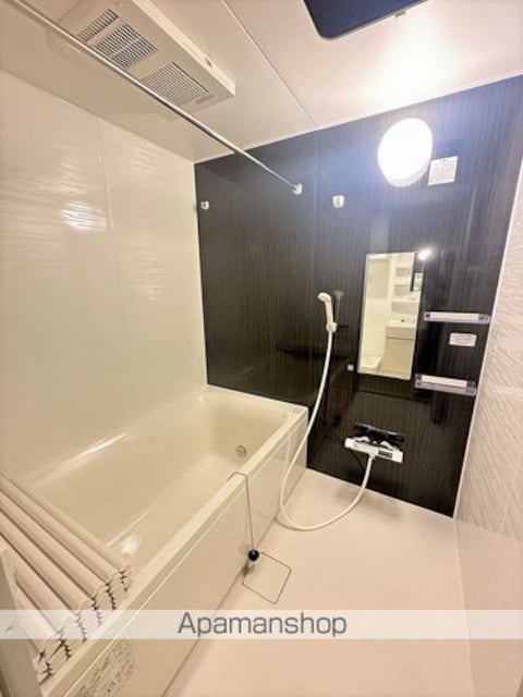 アーバンパーク三鷹[3LDK/81.56m2]のバス