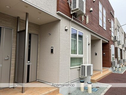 クァルトゥムＦＫ　Ａ[1LDK/46.08m2]のエントランス1