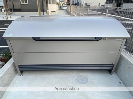 ユニヴェール　Ａ棟[1LDK/37.79m2]の共用部3