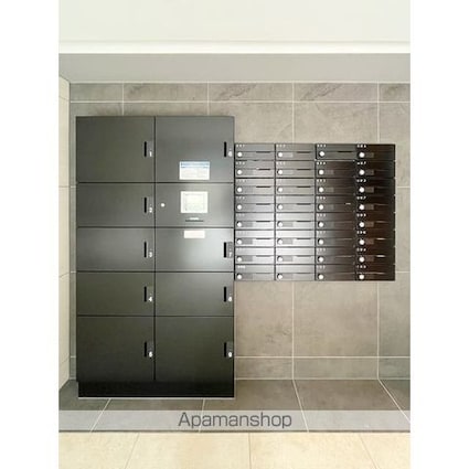 コンフォリア・リヴ目黒碑文谷[1K/25.52m2]の共用部