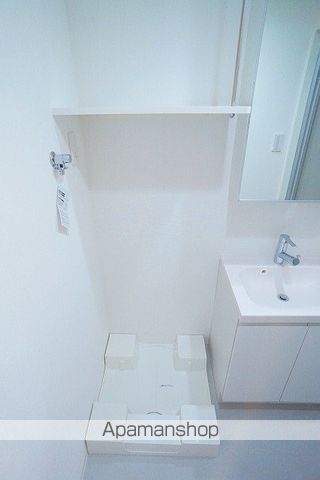 SYFORME KANNAI IIの内装写真