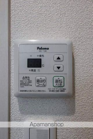 バーンメアオ ラチャの内装写真