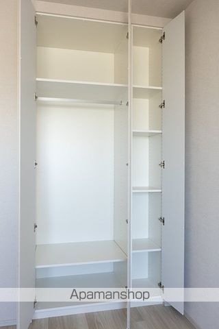 スカイグランデ津田沼の内装写真