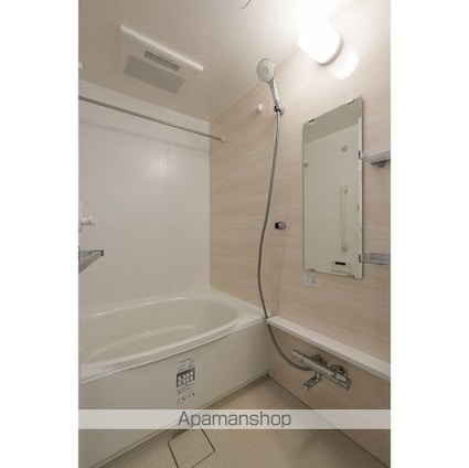 コンフォリア・リヴ豊洲キャナル[2LDK/39.8m2]のバス