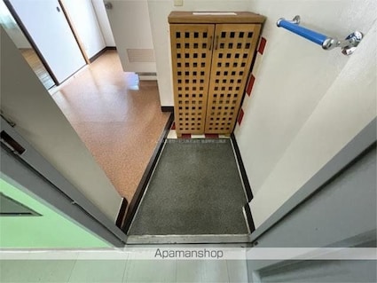 庄司ビル[2K/34.8m2]の共用部2