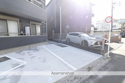オリーブ上砂町[1K/26m2]の駐車場