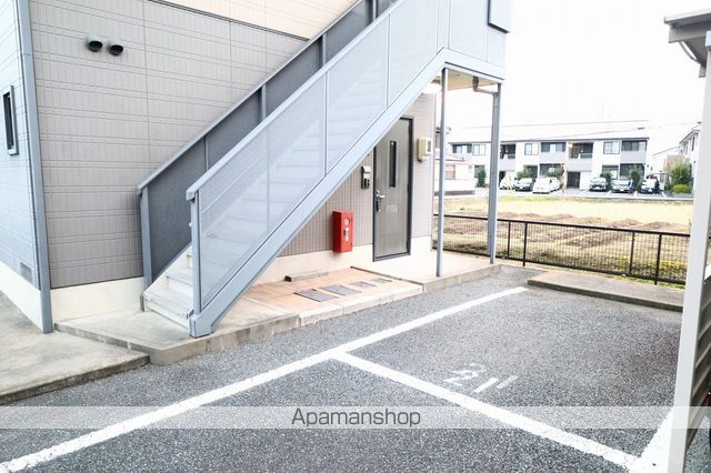 シャーロック Dの玄関写真