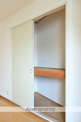 東京都新宿区西落合３丁目[1R/25.35m2]の収納