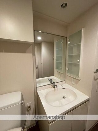 東京都杉並区高円寺南５丁目[1LDK/47.44m2]の洗面所