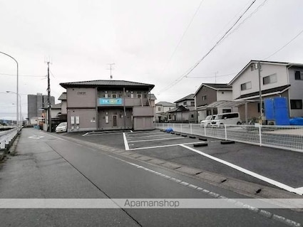 ＣＯＮＦＯＲＴ[1K/24.08m2]の駐車場1