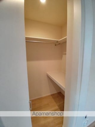 ｍｉｃ　ＳＥＮＫＡＷＡ[1LDK/40m2]の収納