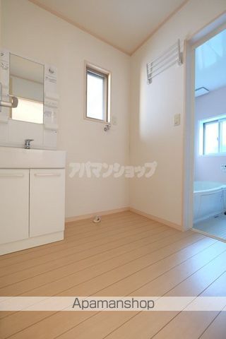 ウェストラヴィーヌの内装写真