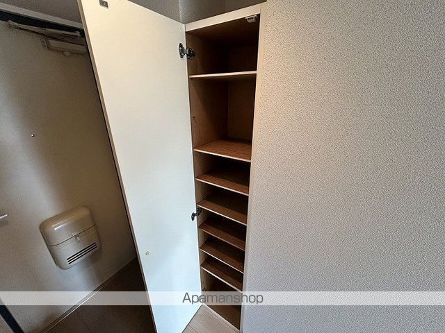 グランデール京橋の内装写真