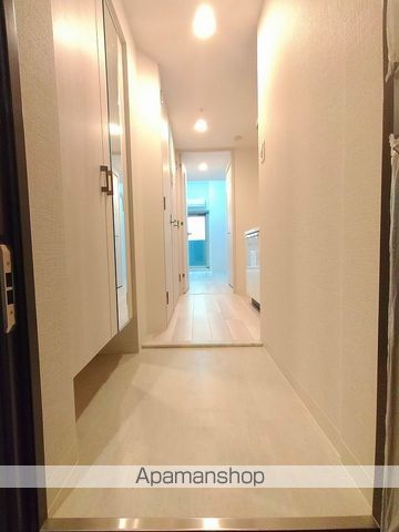 ESLEAD新大阪ラヴァーグの内装写真