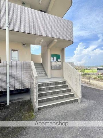 コンフォート IIの玄関写真