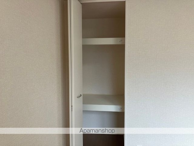 グッドラック・ワン A棟の内装写真