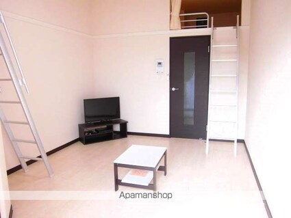 レオネクストカサラソ[1K/25.89m2]のリビング・居間1