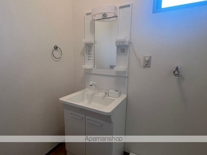 ヴェルドミール青葉台　ＡＢＣＤ[3LDK/99.91m2]の洗面所