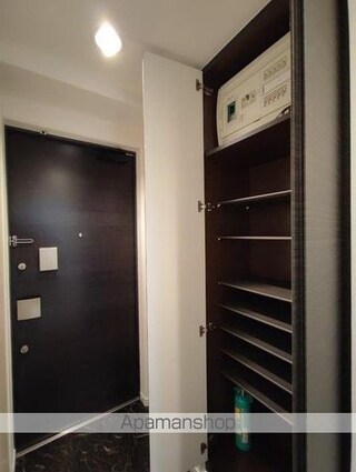 東京都渋谷区代々木４丁目[1LDK/52.84m2]の共用部