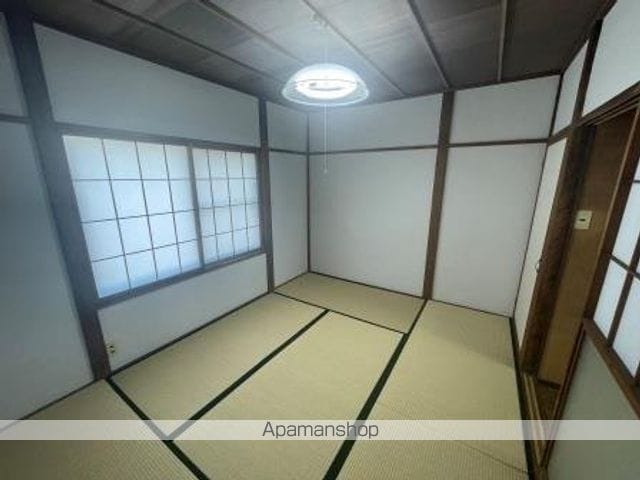 内山アパートの内装写真
