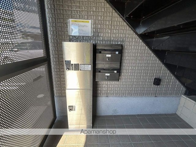 クレール友松の玄関写真
