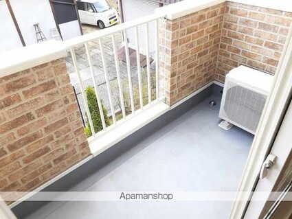 メゾン　ド　プチモア[2LDK/57.22m2]のバルコニー