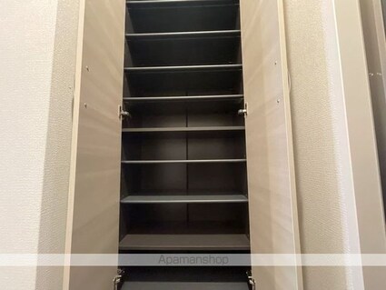 ＤーＲＯＯＭ　Ｗ・Ｈ（ディールームダブリューエイチ）[1LDK/44.53m2]の内装4