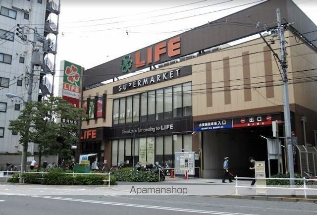 コスモリード新宿余丁町[1LDK/50.43m2]の周辺7