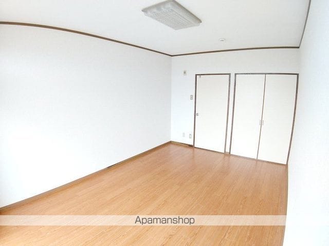 パークハイツ島内の内装写真
