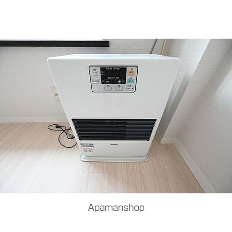 コア S18の内装写真