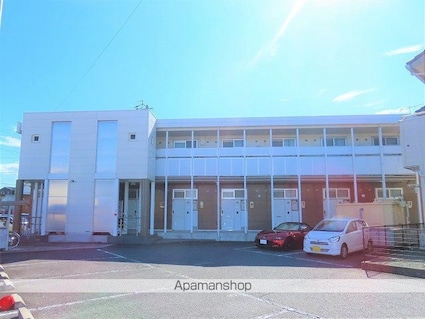 レオパレス中御所[1K/20.28m2]の外観1