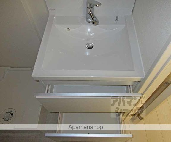 ハーモニーテラス深草坊町の内装写真