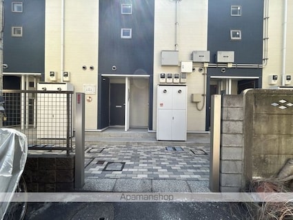 レオネクスト那由多[1K/26.08m2]のエントランス