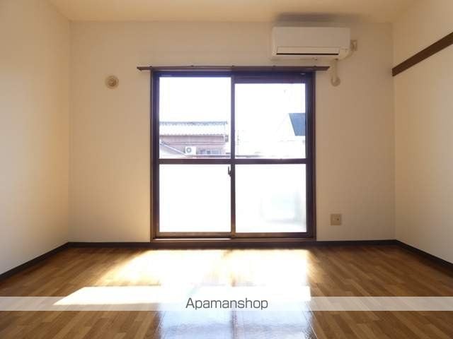 NAVONA Aの内装写真