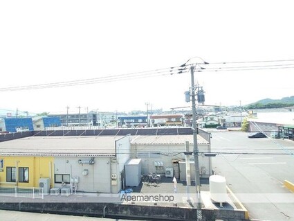 ラフィーネ南蔵王[2LDK/65.99m2]の内装3