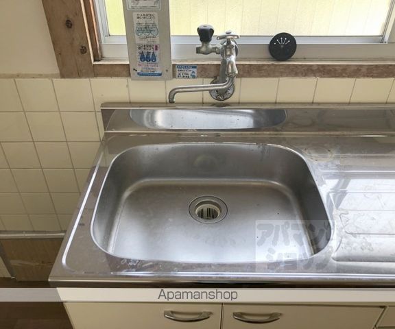 御陵ハイツの内装写真