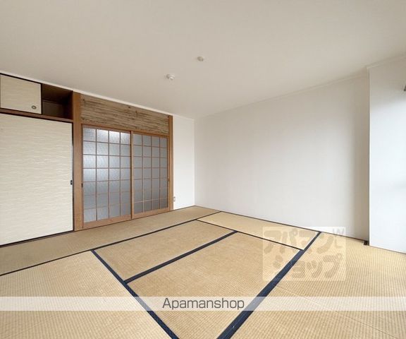八文字屋ビルの内装写真
