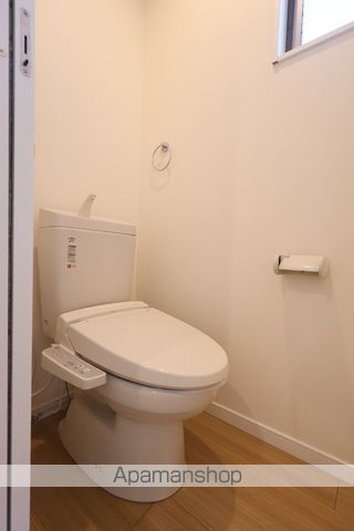 メゾネット八幡 A棟の内装写真