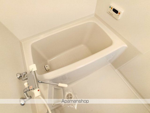 フォンターナ若葉の内装写真