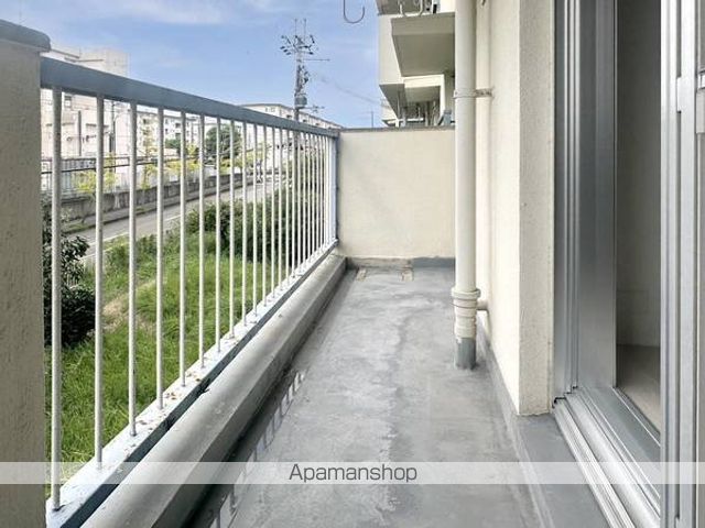 ビレッジハウス鳴滝20号棟の内装写真