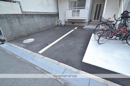 ニムラコーポⅡ[3LDK/89.67m2]の駐車場2