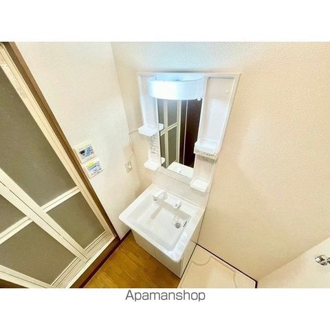 アンプルール フラーリッシュの内装写真