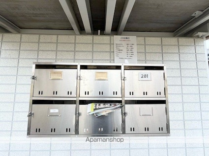 セジュール真野[1LDK/50.09m2]の駐車場