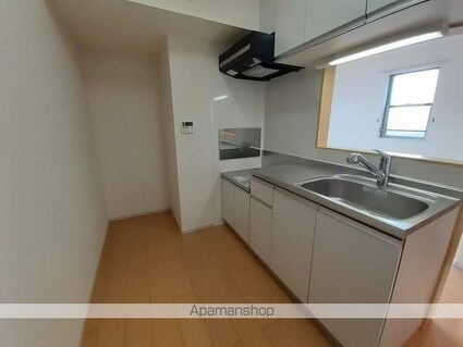 愛知県名古屋市西区城町[1LDK/41.3m2]のキッチン