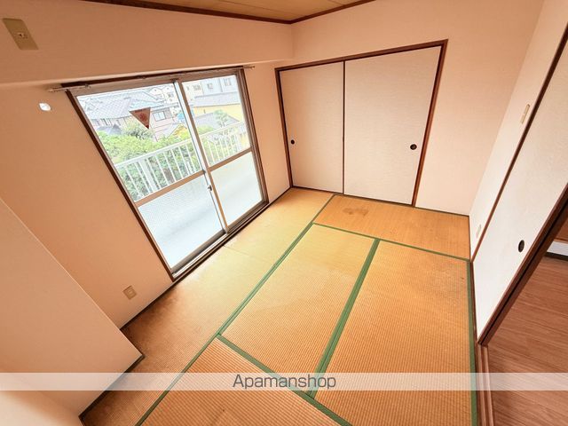 M’プラザ菱江の内装写真