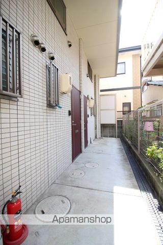 モデラートの玄関写真