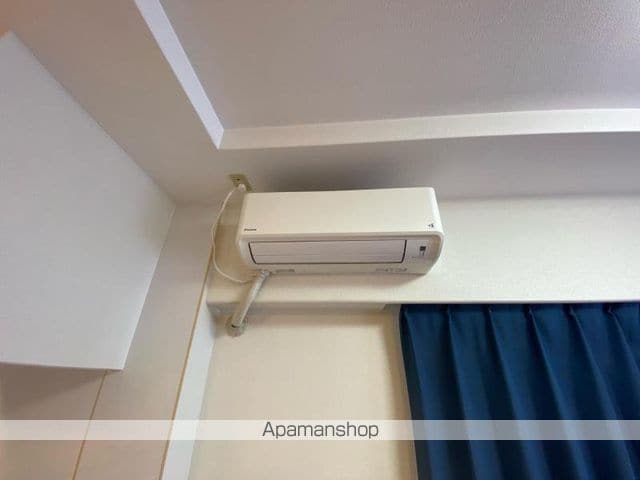 ロイヤルガーデン県庁前902号の内装写真